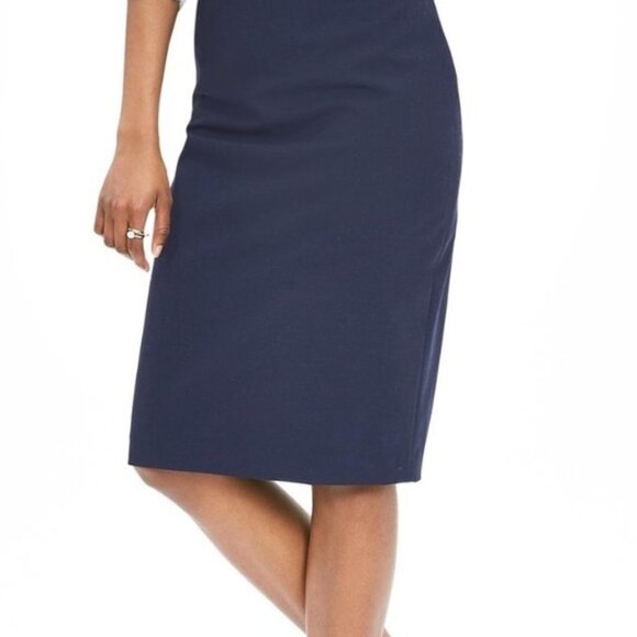 Banana Republic Petit Navy Pencil Skirt - Picture 1 of 4
